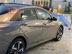 هیوندای ئەلەنترا